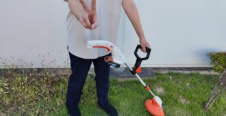 操作簡単！女性や初心者でもできる充電式草刈機の体験レポ